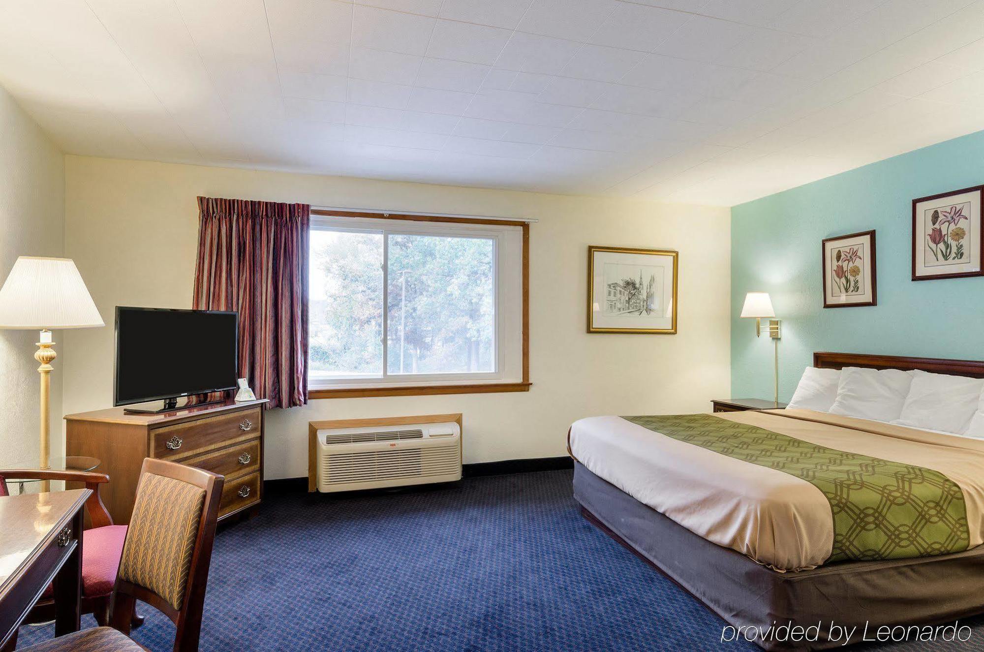 Red Roof Inn Sutton Εξωτερικό φωτογραφία